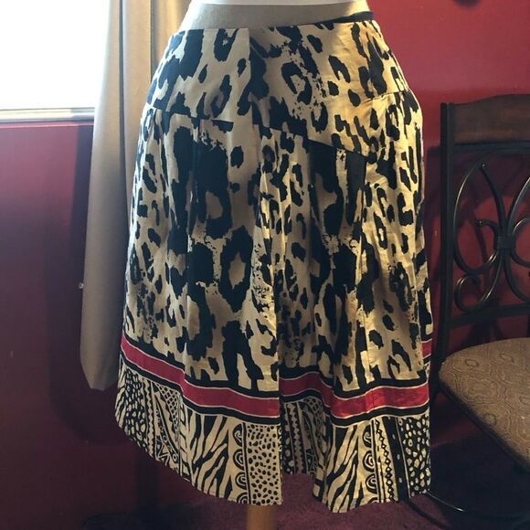 Dresses & Skirts - Animal print skirt 